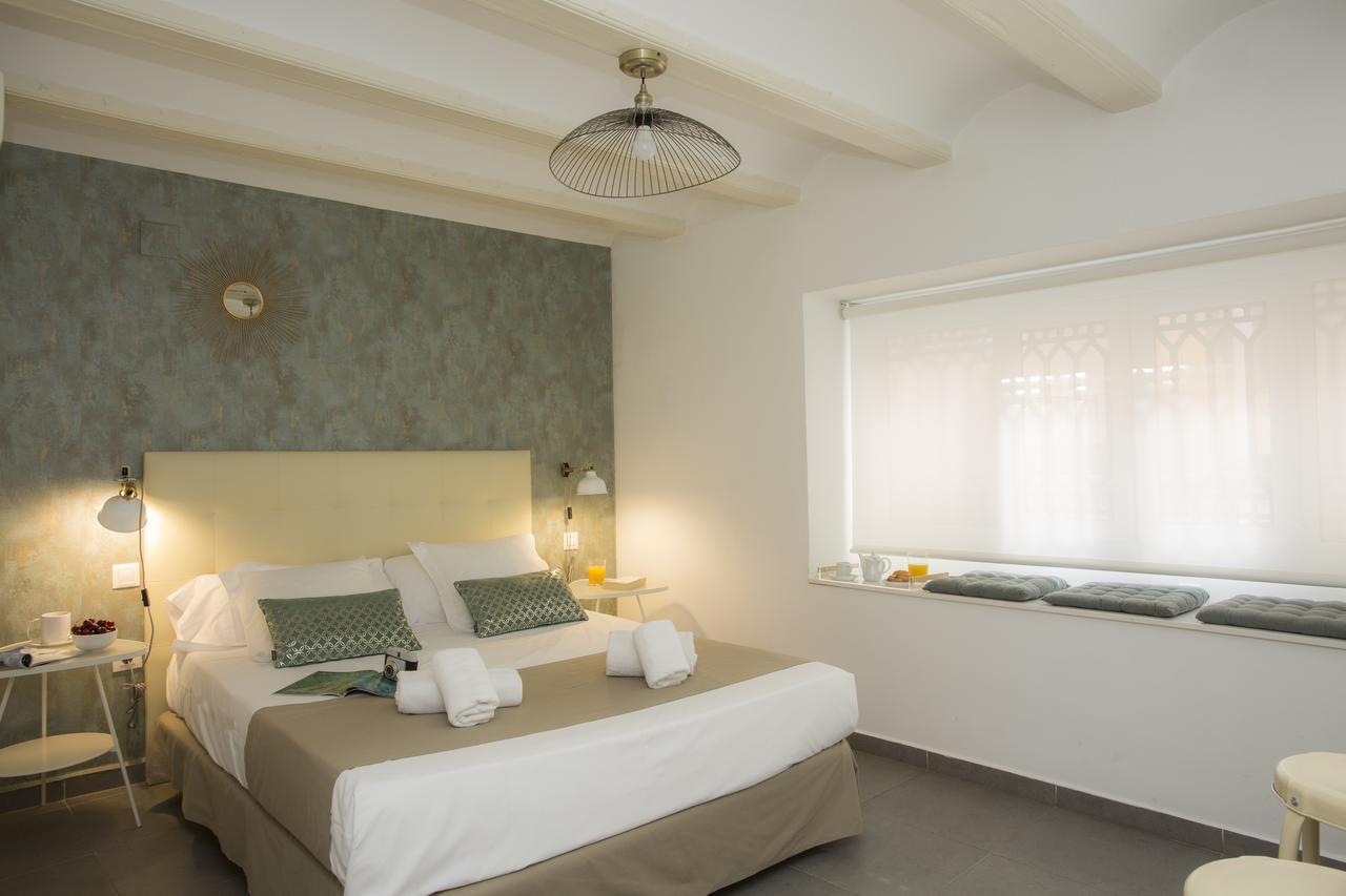 Standard Double Room,168093729:JPEG